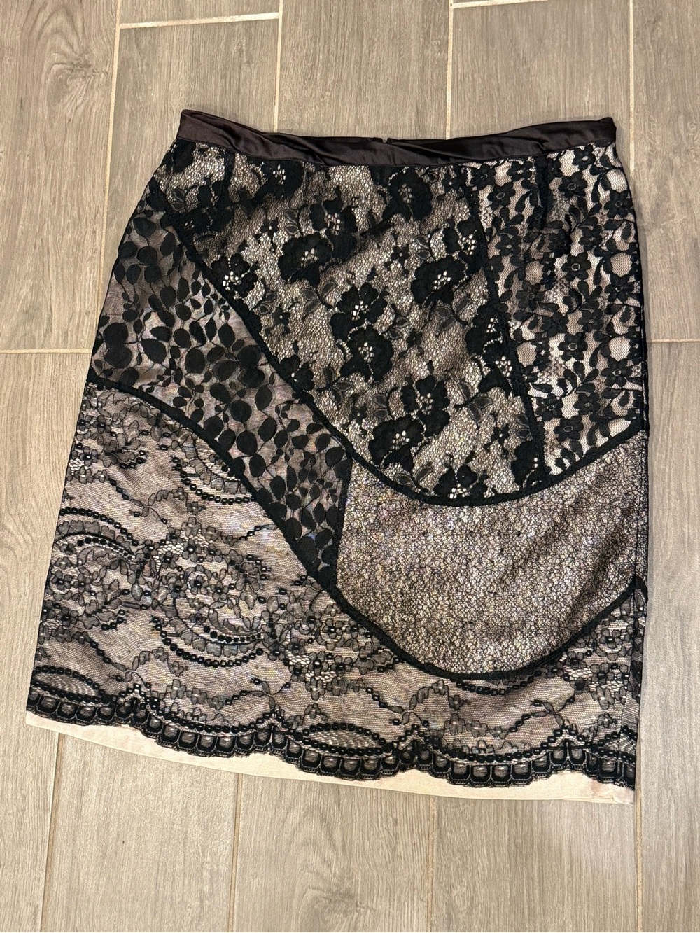 Yoana Baraschi Y2K Lace Patchwork Satin Pencil Skirt Size 4 - Picture 2 of 12